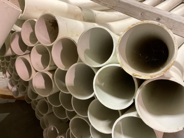 3” Curved PVC Pipe Lot HC9417, Equipment Auction Farm Equipment