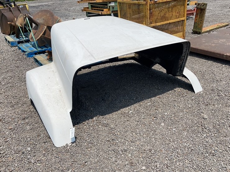 FIBERGLASS TRUCK HOOD Lot 2380, 13th Annual 3 Day Summer Absolute