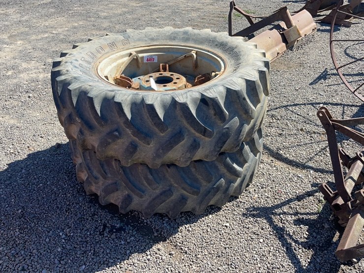 QTY 2) 16.930 TRACTOR TIRES ON FORD 8 LUG RIMS Lot 4417, 13th