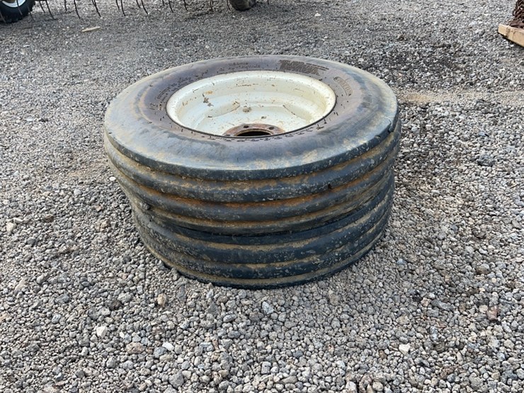 QTY 2) 7.5016 FOAM FILLED TRACTOR TIRES Lot 5381, 13th Annual 3 Day