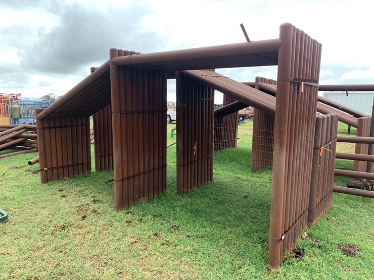 5'' X 8' X 8' STEEL H BRACES W/ 7'6'' KICKERS, Lot 234, Odor Farm