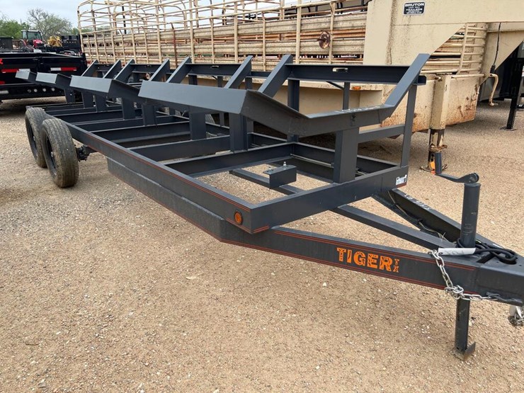 2022 Tiger 4 Bale Bumper Pull Hay Trailer VIN 00728 MSO, 25 Fee Plus