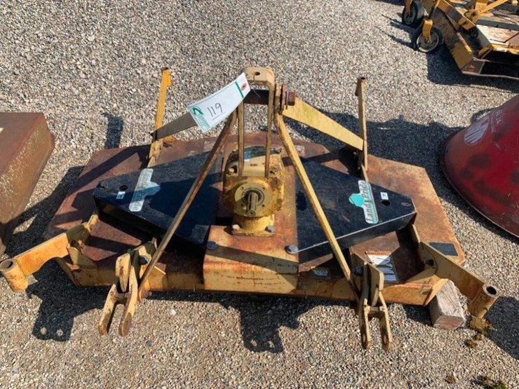 5ft Finish Mower Lot 119 YPSILANTI EQUIPMENT AUCTION 6 14 2022 