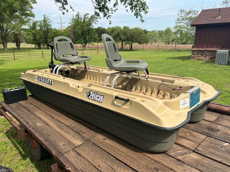 Pelican Bass Raider 10E Angler Fishing Boat Lot 8899, Agriculture