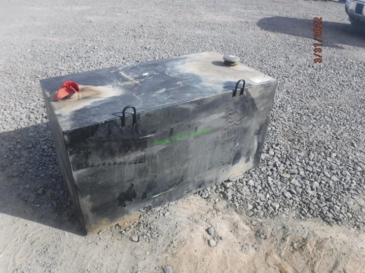 100 Gallon Diesel Fuel Tank Lot 751, SUMMER 2022, 6/15/2022, Magic
