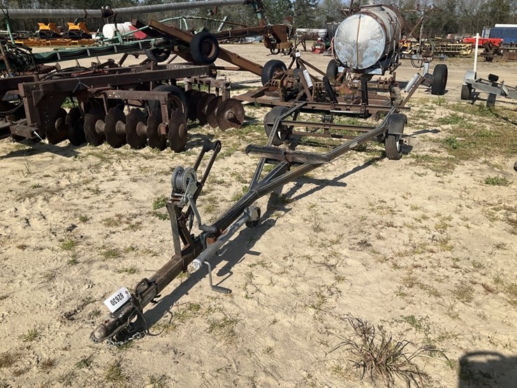 15' WESCO BOAT TRAILER NO TITLE Lot 62630, Farm Equipment Auction