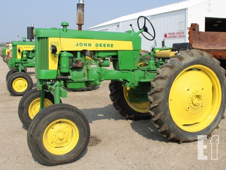 JOHN DEERE 430 Lot , FREEMAN RIDDLE COLLECTION AUCTION, 6/11/2022