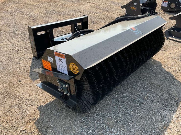 (UNUSED) WOLVERINE 72”...... BOX BROOM SWEEPER Lot 1183, EAST COAST CONSTRUCT & TRANSPORT