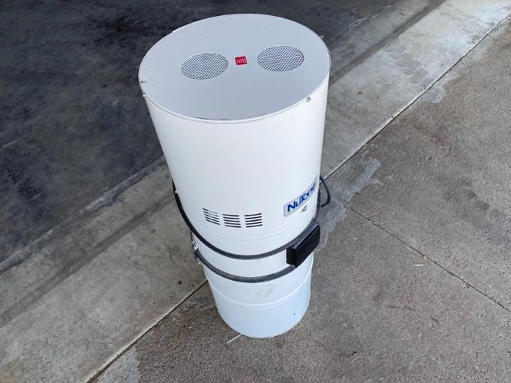 NuTone CV450W BuiltIn Central Vacuum System Lot HI2046, Jun 22