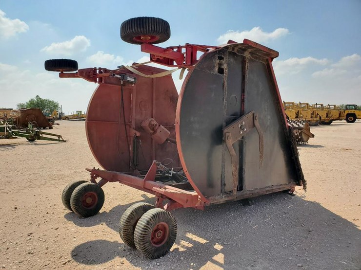 20Ft Batwing Shredder Lot 575, Day 2 June Public Equipment Auction