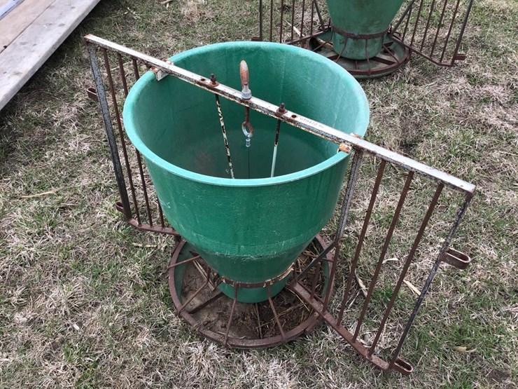 Osborne Pig Feeder Lot GT9472, Jun 29, 2022 Equipment Auction, 6
