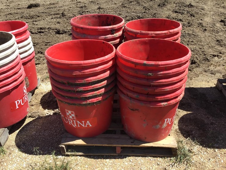 20 Gallon Tubs Lot GM8977, Jun 29, 2022 Equipment Auction, 6/29