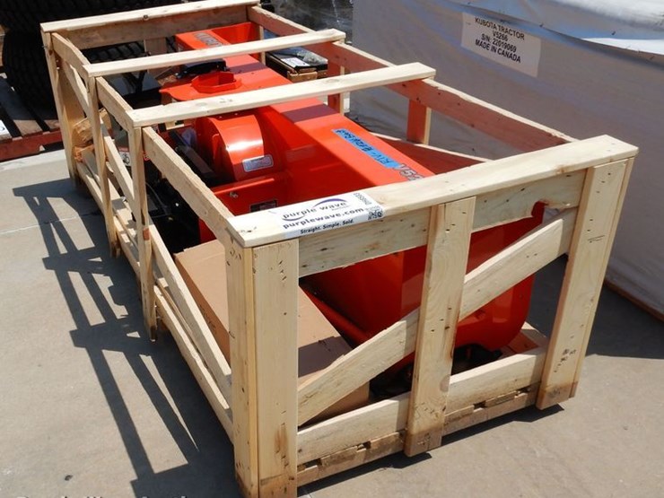 Kubota V5296 snow blower Lot DH8503, Wednesday June 29 Vehicles and