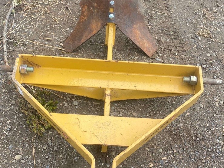 3ph spade plow Lot , Annual Equipment Consignment Auction, 6/25/2022