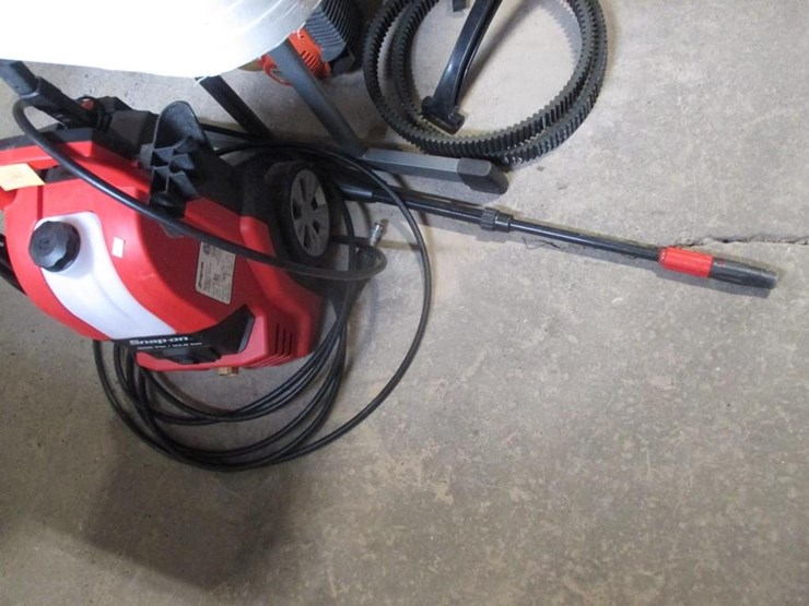SnapOn 1650 PSI/113.8 bar power washer Lot 121, June Machinery