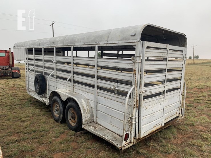 1990 WW TRAILERS LIVESTOCK TRAILER Lot , Dane Trout Estate, 6/25