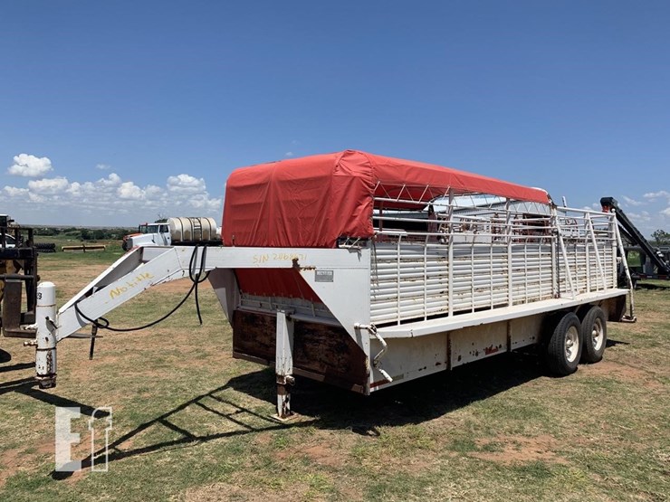 2005 NECKOVER LIVESTOCK TRAILER Lot , Dane Trout Estate, 6/25/2022