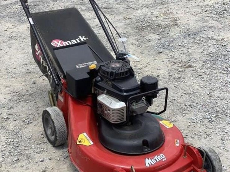 ExMark 26" Metro Lawn Mower MS6KA26B Lot 576, June Monthly Day 1