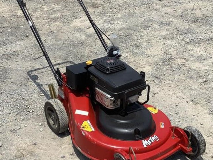 ExMark 26" Metro Lawn Mower MS6KA25B Lot 577, June Monthly Day 1