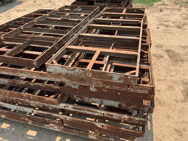 Metal Concrete Forms Lot HA2247, Jul 06, 2022 Equipment Auction, 7