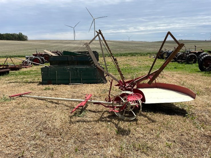McCormickDeering Horse Drawn Reaper/Mower Lot HB5212, Jul 06, 2022