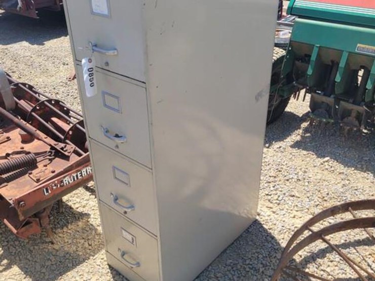 File Lot 850, Stateline Consignment Auction Day 2 RING 1