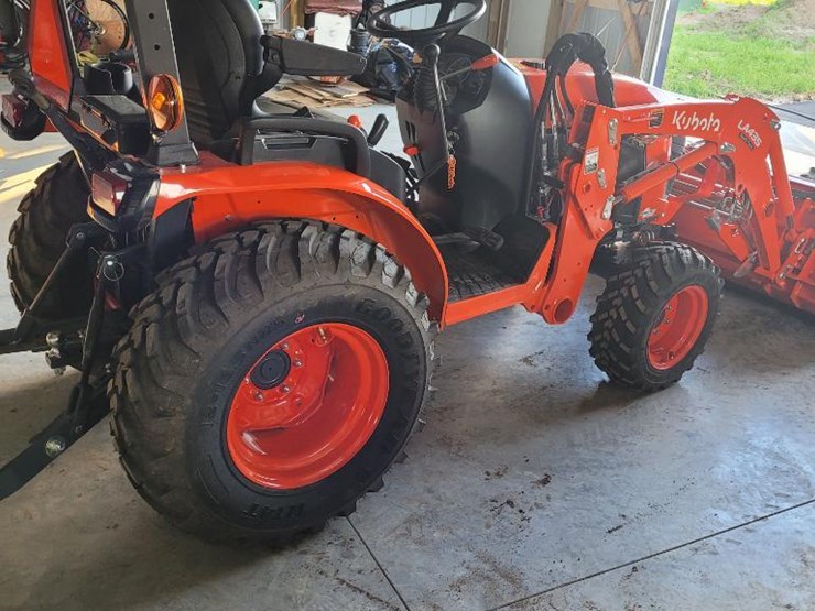 1116 • 2022 Kubota B2601 Compact Utility Tractor with LA435 Loader