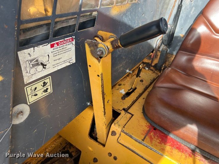 1999 CASE 1845C Lot KC9932, Thursday July 14 Construction Equipment