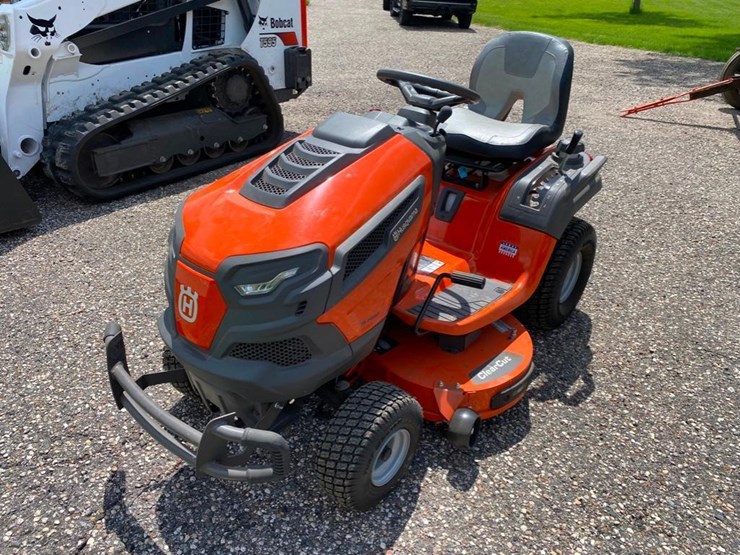 Husgvarna TS242XD Lawn Tractor - Lot #46, Eastern ND Farm Equipment ...