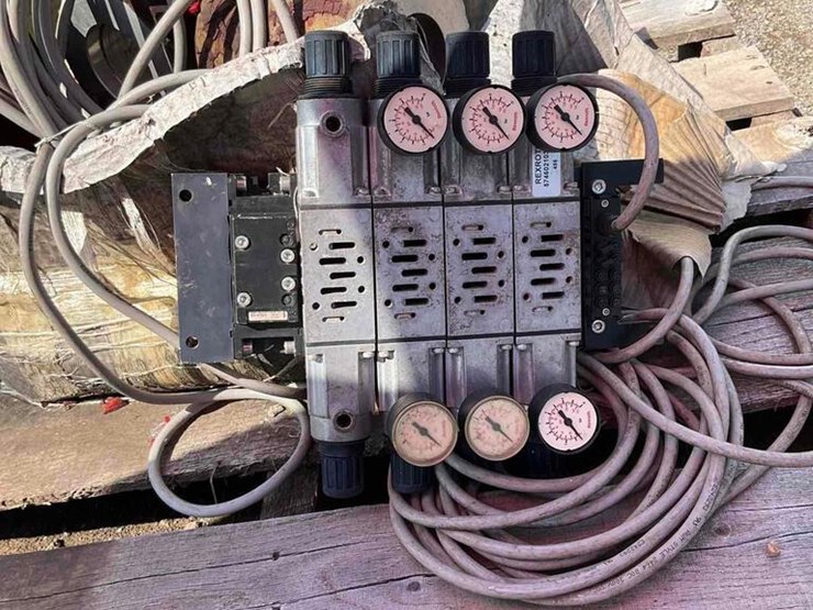 sm pallet asst parts Lot 103, Industrial Steel Plant Liquidation, 7