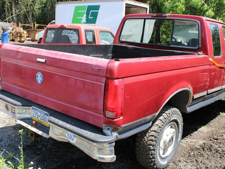 1996 FORD 250 Lot 13a, Salvage Vehicle, Truck & Equipment Auction, 7