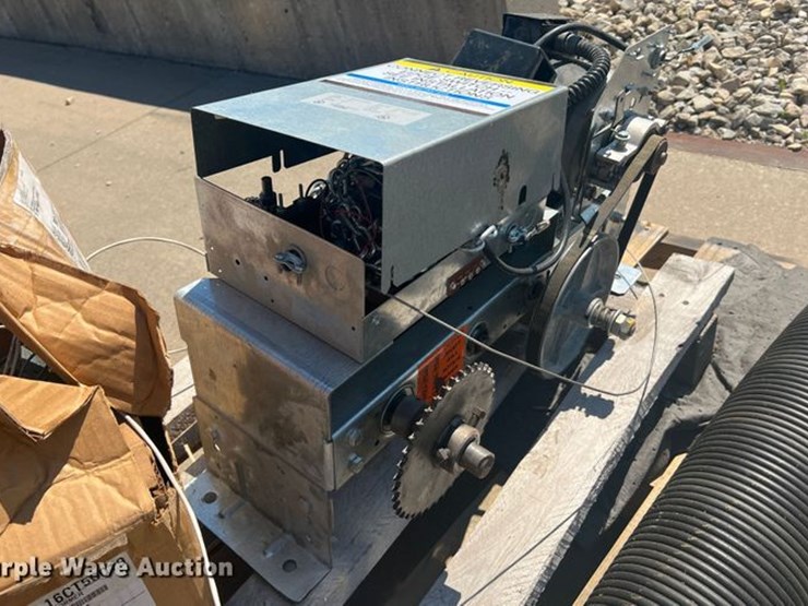 Overhead Door JST Lot KC9890, Wednesday July 27 Vehicles and