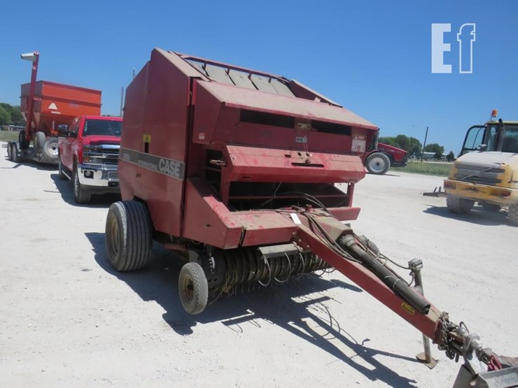 CASE IH 3650 Lot , Pocahontas Machinery Auction Ring 1, 8/10/2022, Sale Barn Realty and