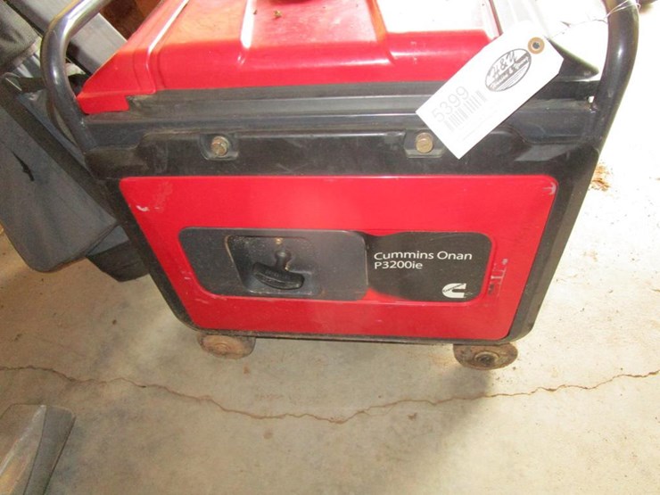 5399 • Cummins Onan P3200ie Generator Lot 5399, Heavy Trucks, Buses