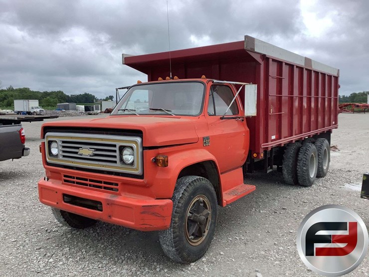 1973 CHEVROLET C65 - Lot #, SUMMER MIDWEST CONSTRUCTION AND FARM ...