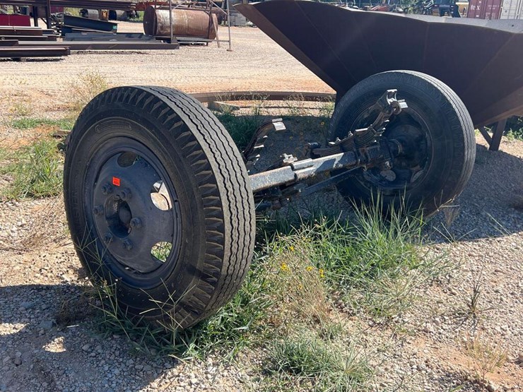 Heavy Duty Trailer Tongue & Axle Lot 4656, Elite Towers Online