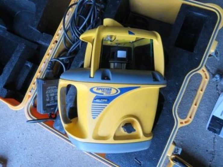 Spectra/Trimble LR410, GL722,RC703,HR500 Lot 22, Ronald/Nancy Byklum
