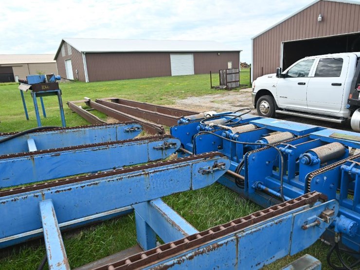 1055 • Brewco 4Strand Transfer Deck w/ Rollcase Lot 1055, Day 1