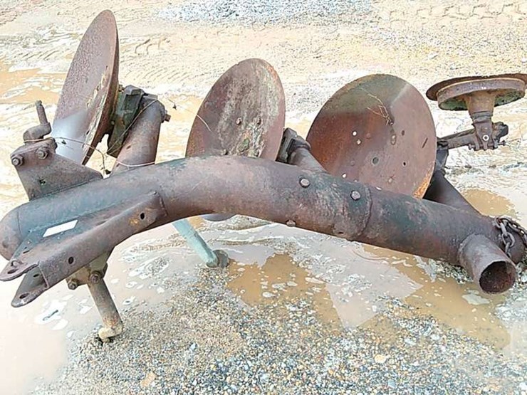 TURNING PAN PLOW Lot 3373, LATE SUMMER 2 DAY CONSTRUCT & TRANS