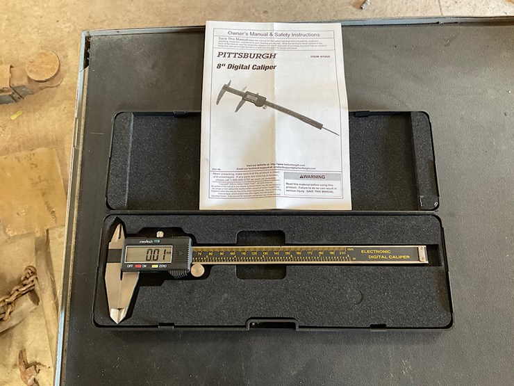 PITTSBURGH 8” DIGITAL CALIPER Lot 6, MATCO TOOL SALE ONLY
