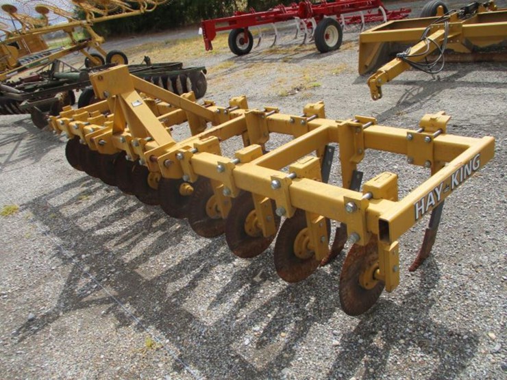 Hay King 10 Shank Pasture Renovator SN D6156 Lot 186, Farm and