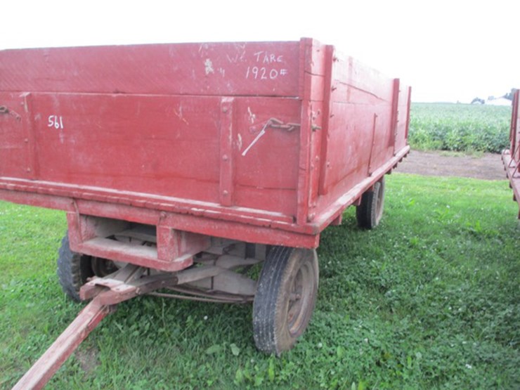 16' FLAT BED WAGON Lot 561, Ottawa Ohio Farm Equipment Consignment