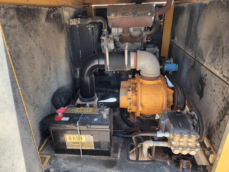 Vermeer LP555DT Vacuum Hydrovac Unit Lot 255, Day 1 August Public