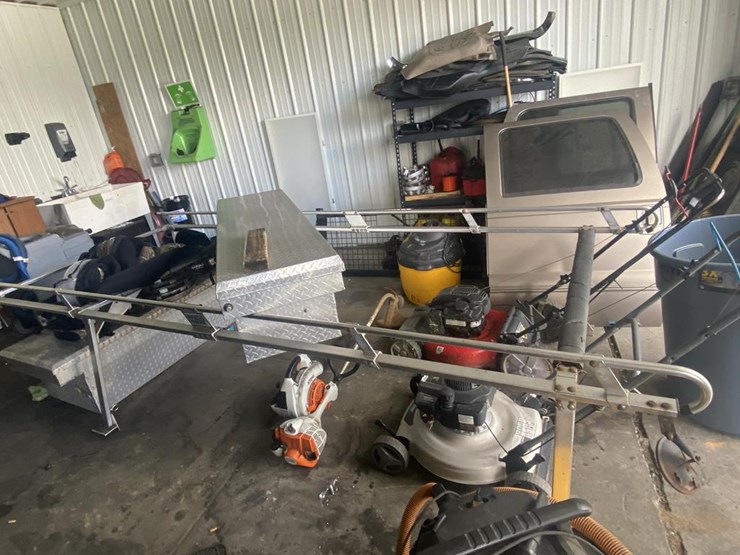 Ladder Rack for 8 ft Bed Lot 542, Excavators, Dump Trucks, Boom Lift, Trailers, More, 8/31