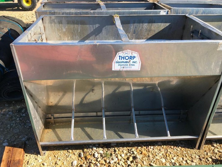 INV 16466 (1) Thorp Single Sided Hog Finisher Feeder Lot 16466