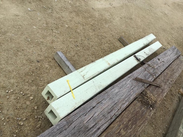 INV 16360 (2) 6x6 Cedar Posts Lot 16360, Annual Labor Day Auction