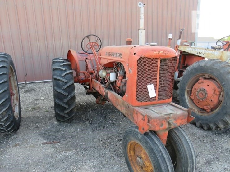 ALLISCHALMERS WD45 Lot 255, Pocahontas Machinery Auction Ring 1, 9/14/2022, Sale Barn