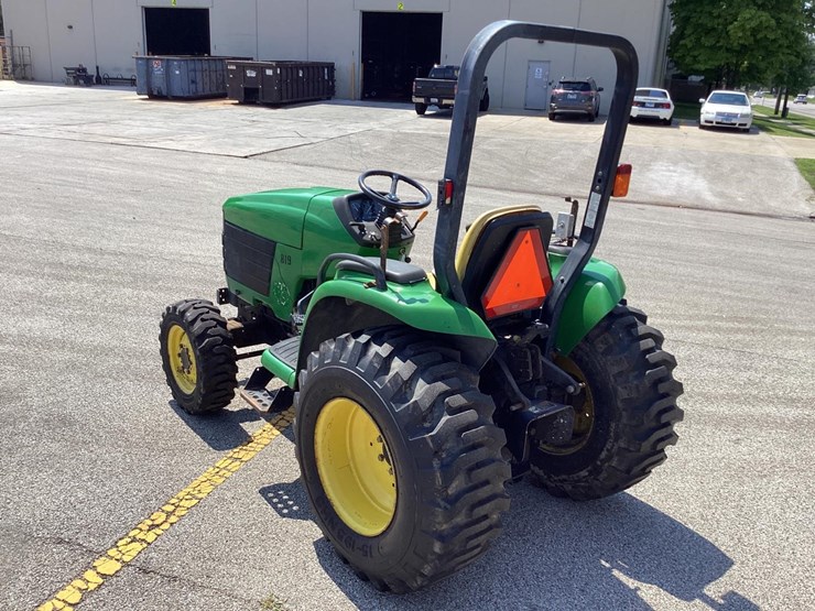 2000 John Deere 4400 MFWD Compact Utility Tractor Lot HG7815, Sep 07