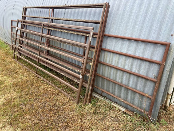 (6) Cattle Panels Lot 10583, Agriculture & Construction Equipment
