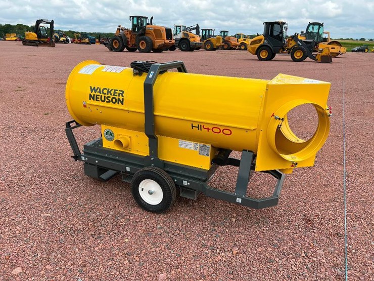 New 2018 Wacker Neuson HI400 portable heater, LP/natural gas fired